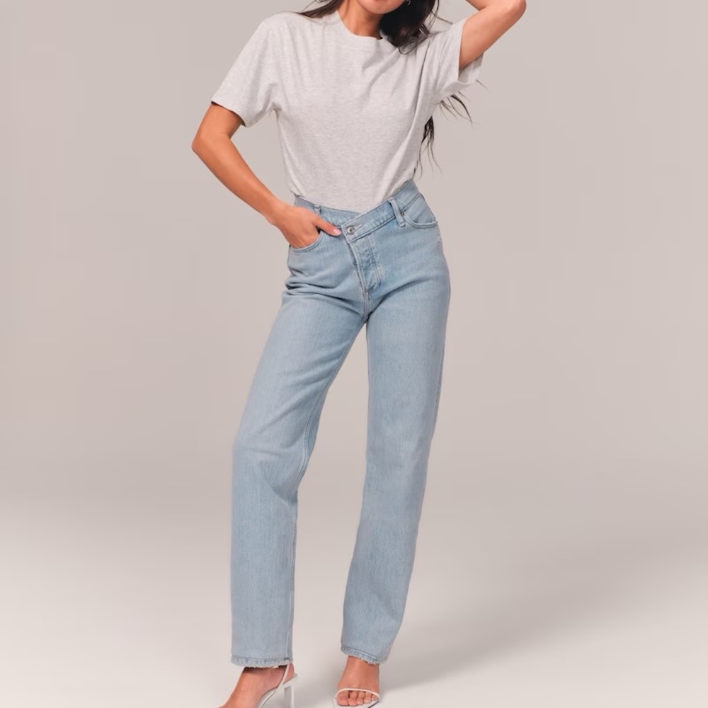 Abercrombie & Fitch The Dad High Rise jeans cris cross waistband